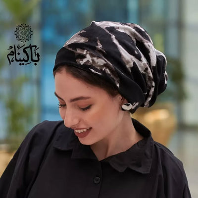 Nude and black velvet Turban