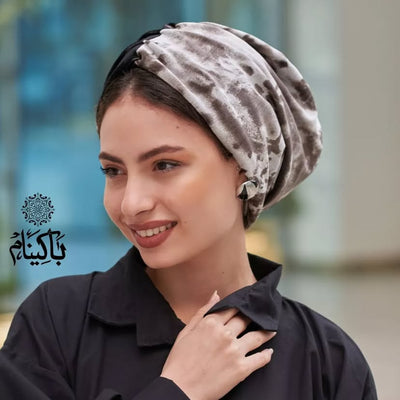 Nude and black velvet Turban