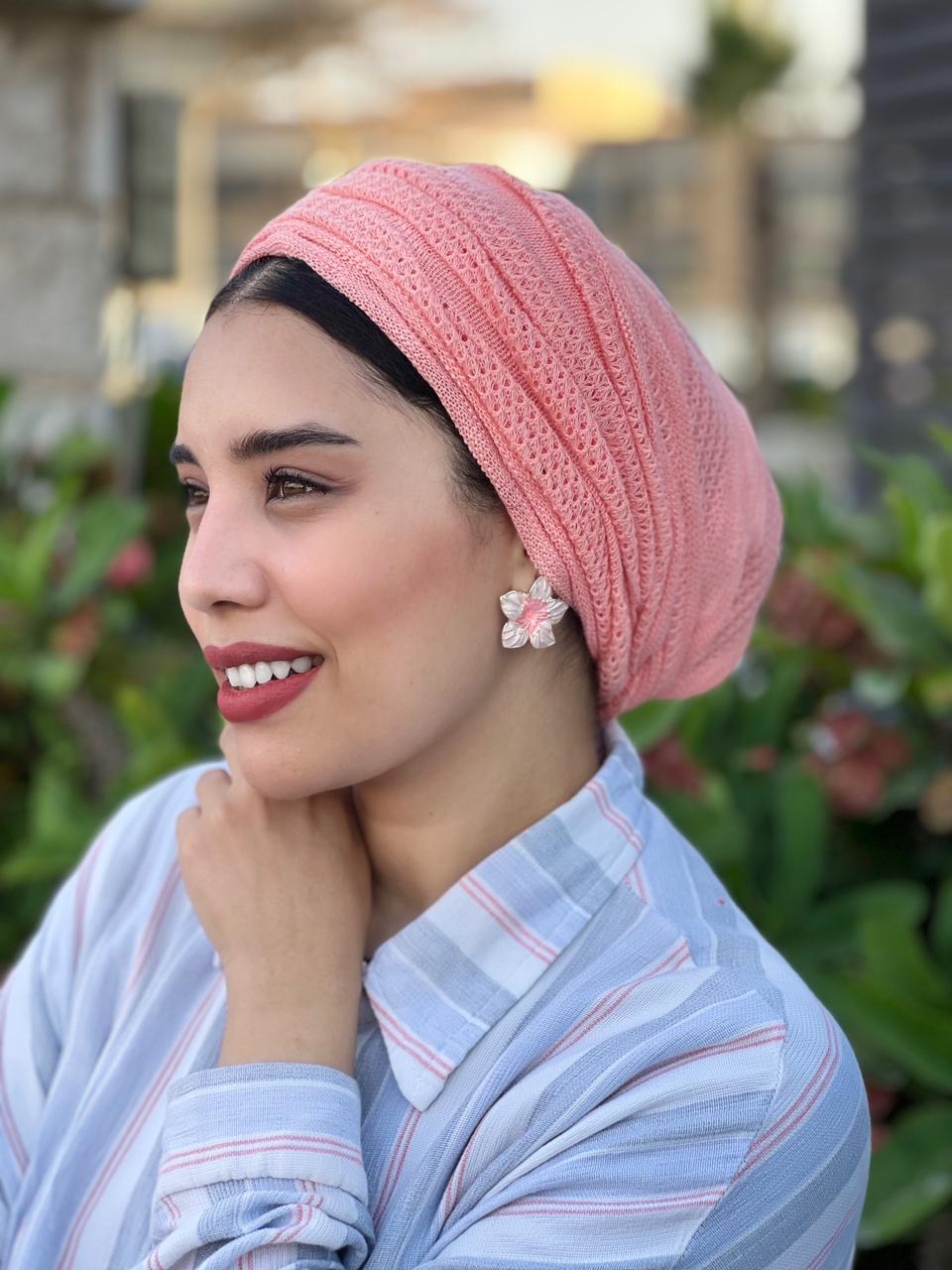 Soft knitted Easy Twist