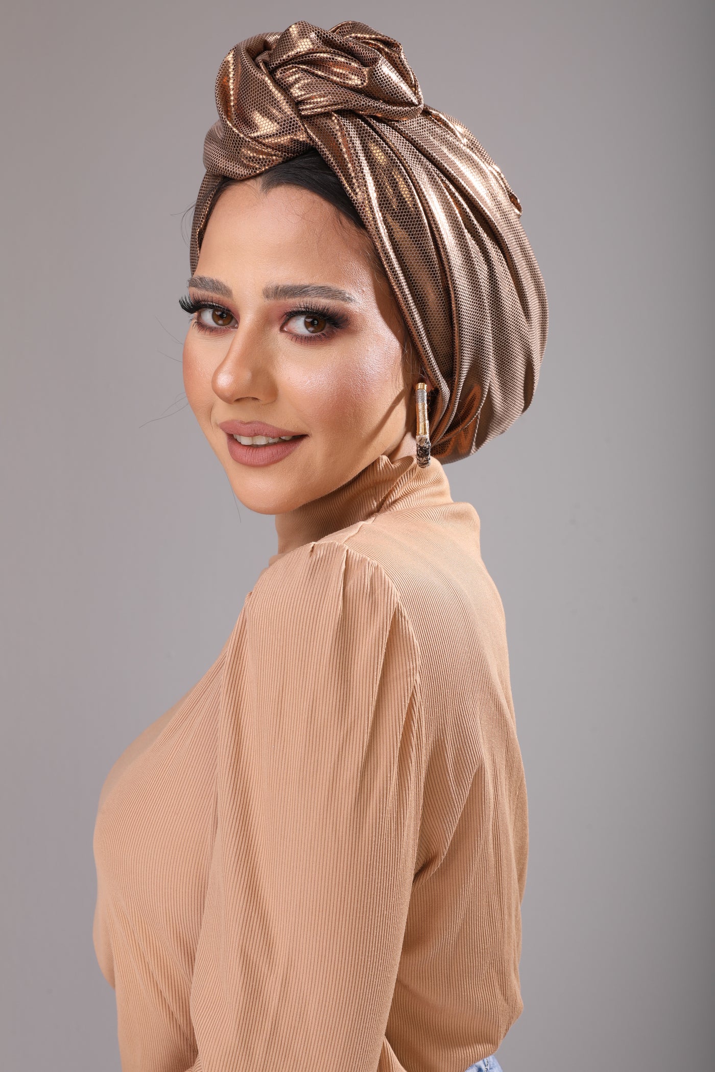 Light Leather Wire Turban