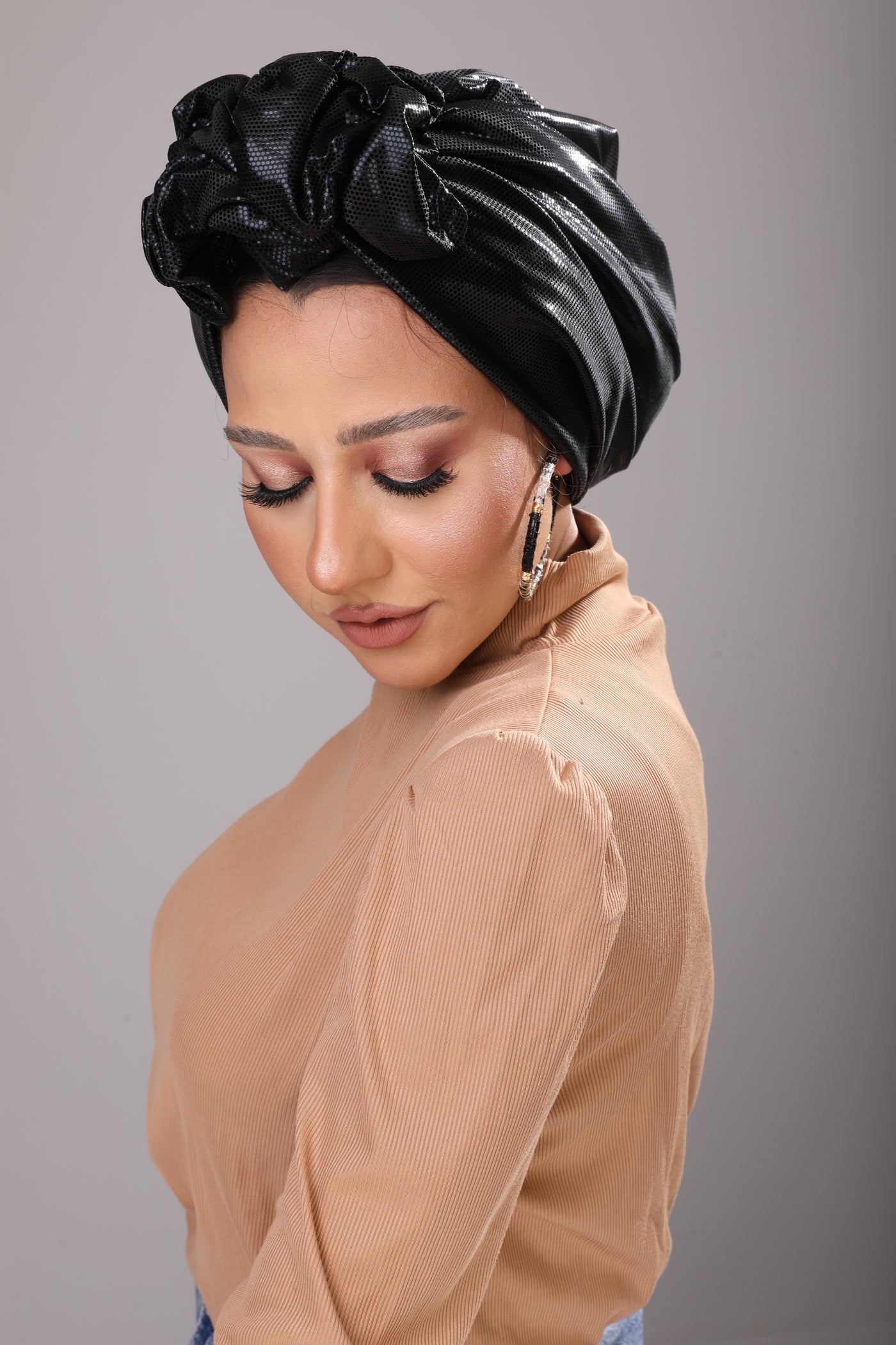 Leather Wire Turban